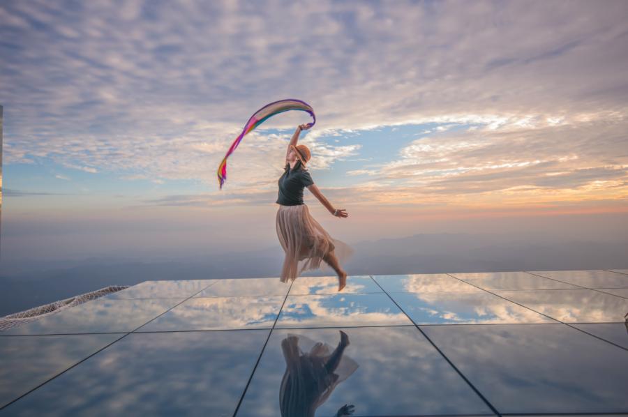 上饶灵山天空之镜,灵山瀑布网红打卡地
