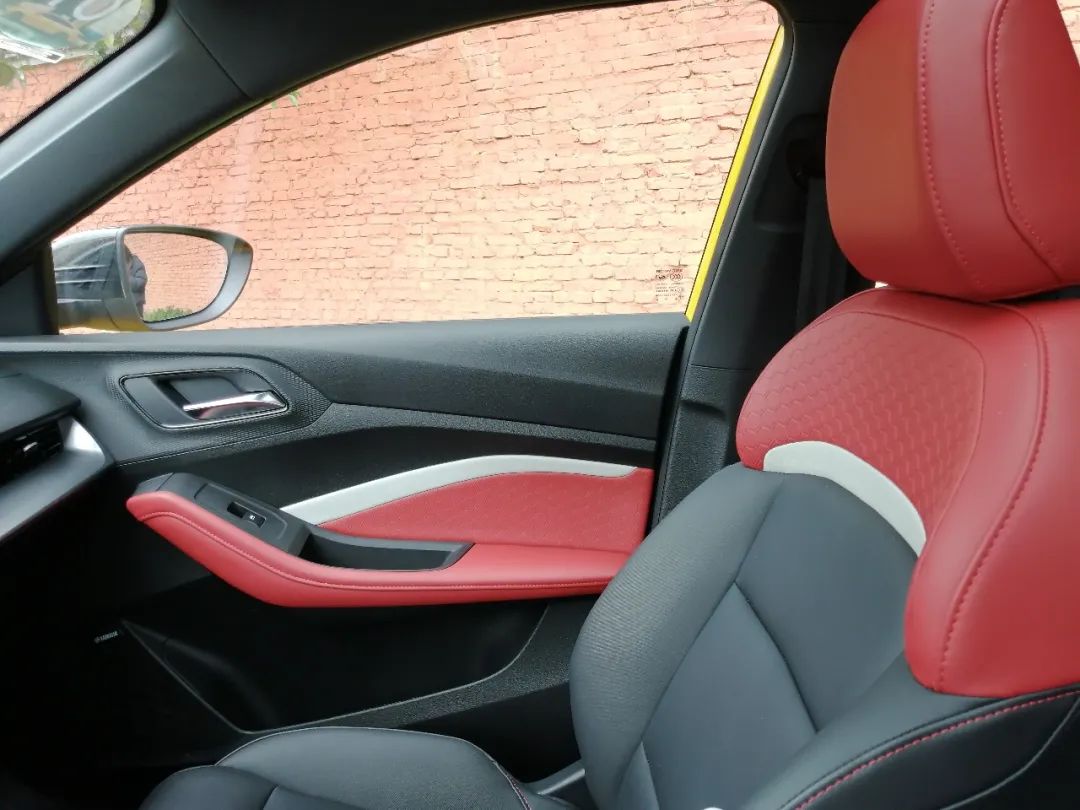 试驾名爵mg5轻奢旗舰版,名爵mg5青奢旗舰版试驾