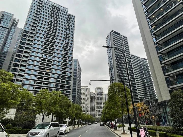 钱江世纪城好还是之江板块好,钱江世纪城属于滨江吗