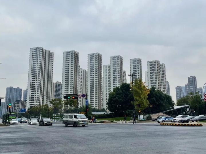 钱江世纪城好还是之江板块好,钱江世纪城属于滨江吗