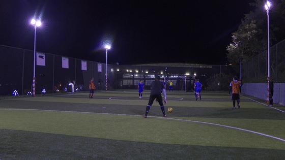 职工足球激情开赛,绿茵激情