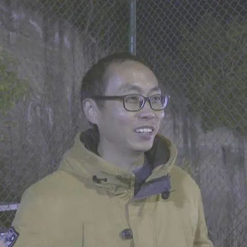 职工足球激情开赛,绿茵激情