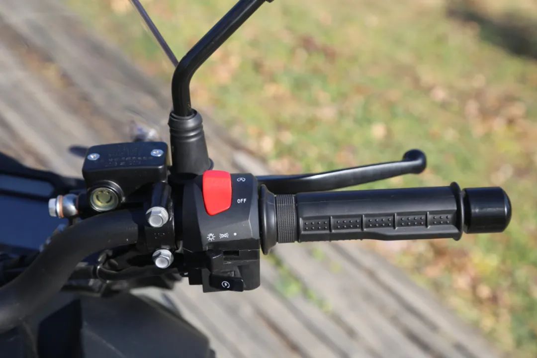 力帆kpv150品控怎么样,力帆kpv150对比豪爵uhr150