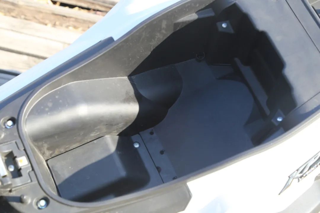 力帆kpv150品控怎么样,力帆kpv150对比豪爵uhr150