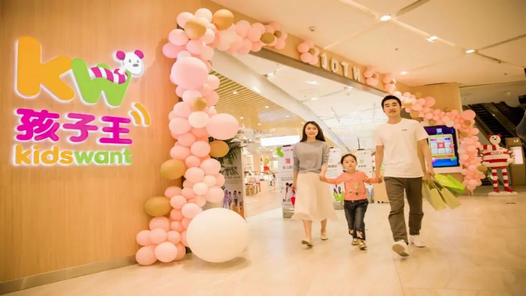 嗨爆全城!看神秘女星!乘免费直升机!这家商场周年庆福利大派送啦