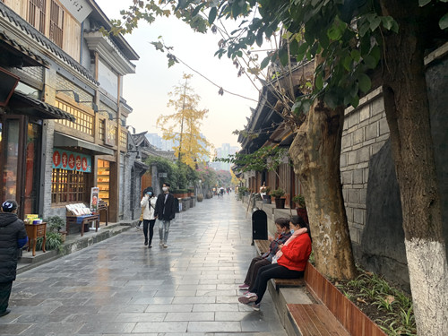 这个周末春熙路、宽窄巷子还热闹吗？