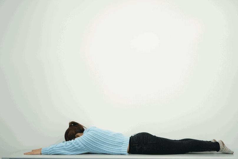 如何正确保护好自己的腰椎,1分钟自测看你的腰椎好不好