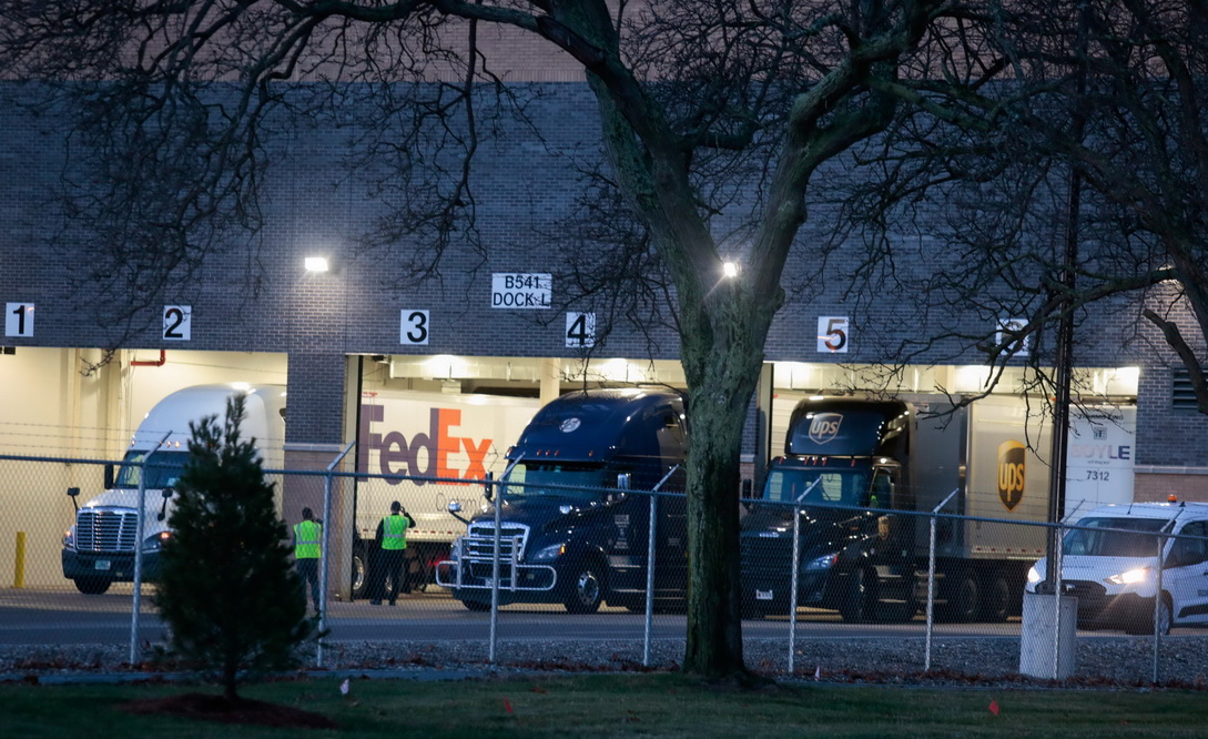 美国辉瑞新冠疫苗,美国新冠疫苗中转