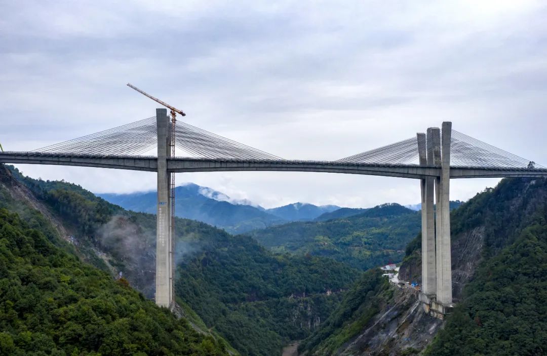 从“千年廊桥”到“浙江天路”！细数“桥隧俱乐部”——文泰高速之“最”
