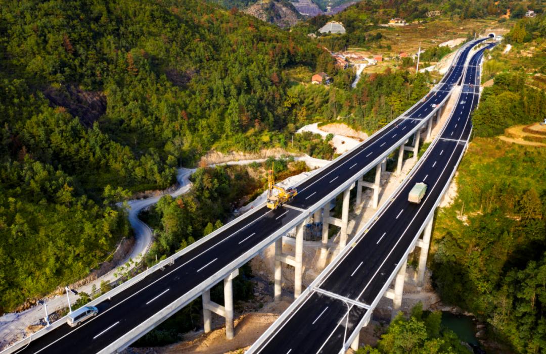 从“千年廊桥”到“浙江天路”！细数“桥隧俱乐部”——文泰高速之“最”
