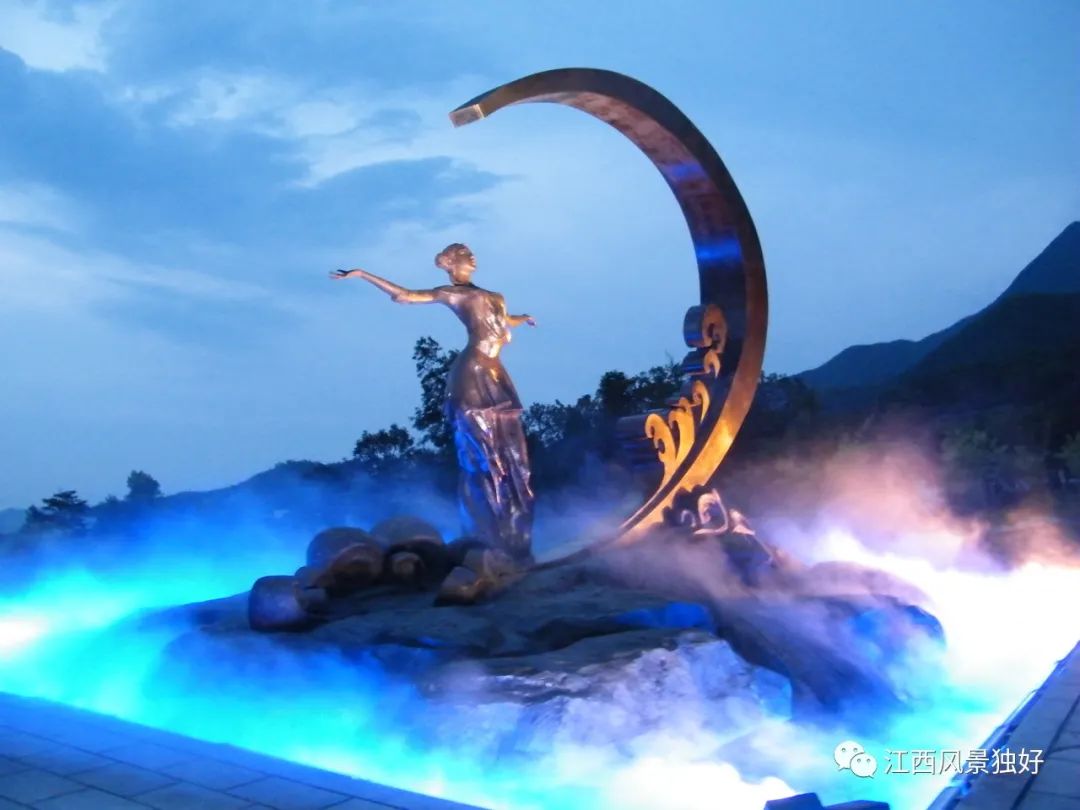 泡温泉仪式感,江西温泉镇泡温泉攻略