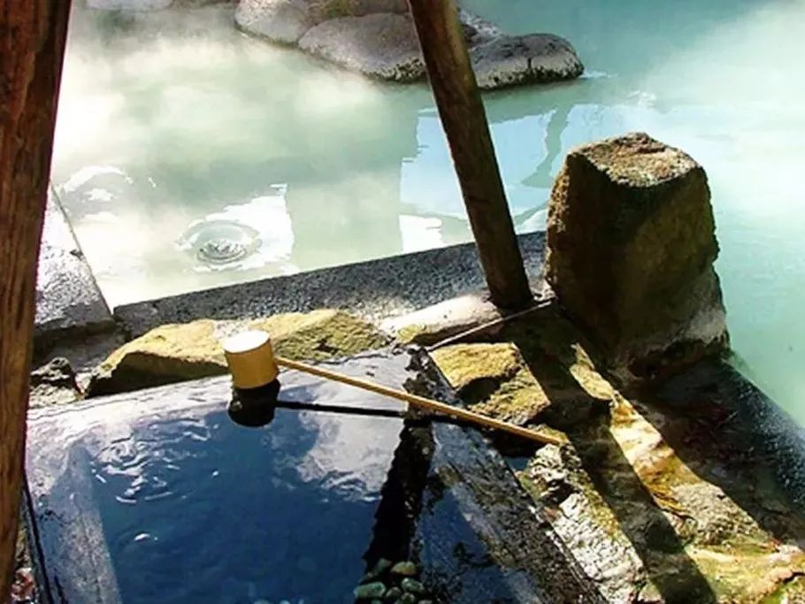 凤翔温泉免费时段,凤翔温泉99套票截止时间