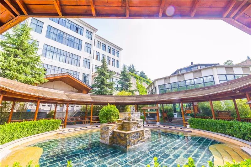 凤翔温泉免费时段,凤翔温泉99套票截止时间