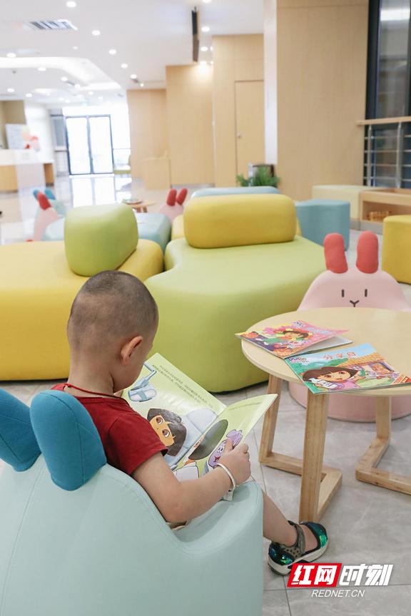 复盘爆红的草莓医院，究竟是“实力派”还是“偶像派”？