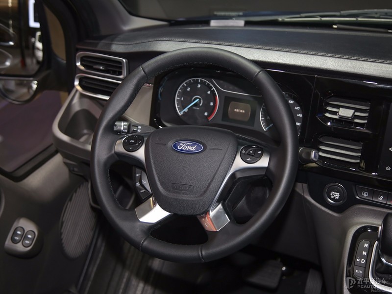 福特新世代全顺pro短轴中顶落地价,2022款新世代全顺pro短轴低顶