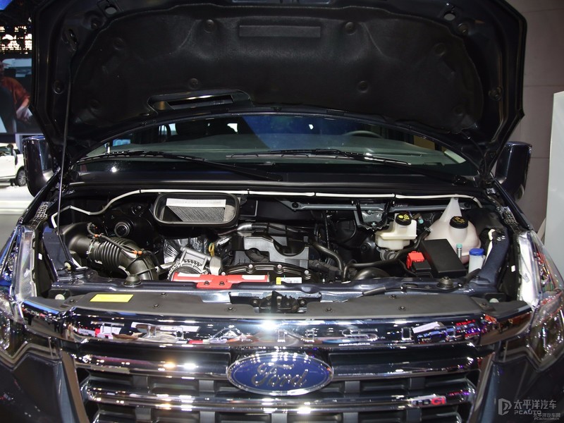 福特新世代全顺pro短轴中顶落地价,2022款新世代全顺pro短轴低顶