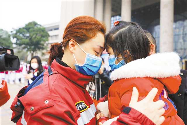 抗击疫情中的一次经历,抗击疫情再苦再难也要坚强