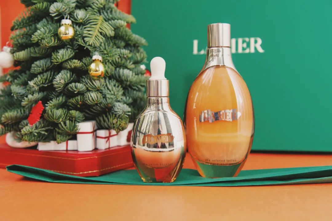 冰川、豹纹、天鹅、游乐园...今年的圣诞限量单品简直挑花眼