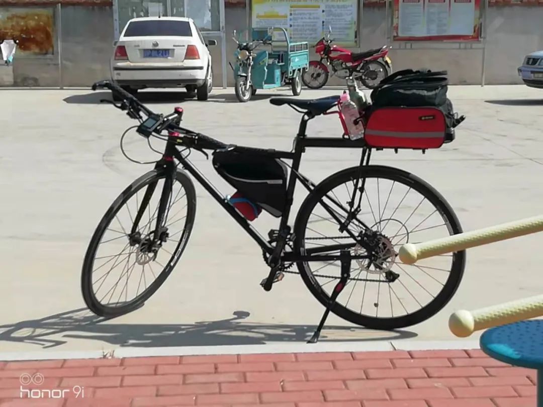 不同年龄段车友骑什么车,全国车友都骑什么