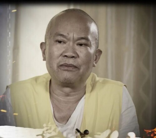 这位公安局长竟私藏枪支*药弹**，搞“花式借贷”