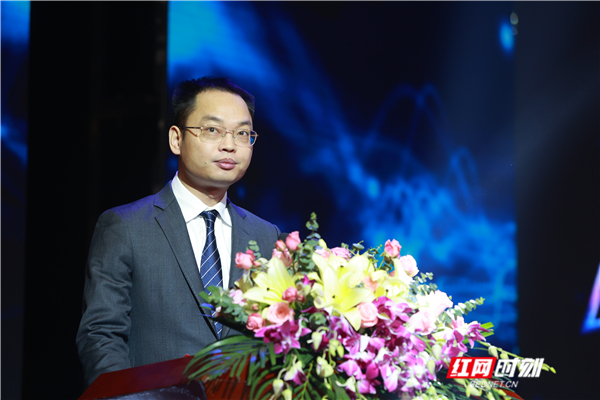 万象品牌全国合作商年会答谢晚宴,旺德府集团年度联欢晚会