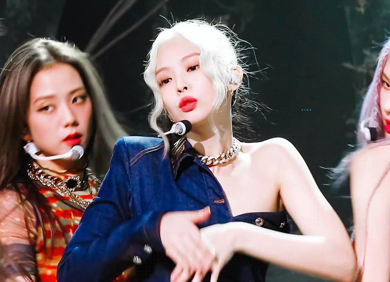 年度会穿榜单来了你爱豆同款都在这儿!快买