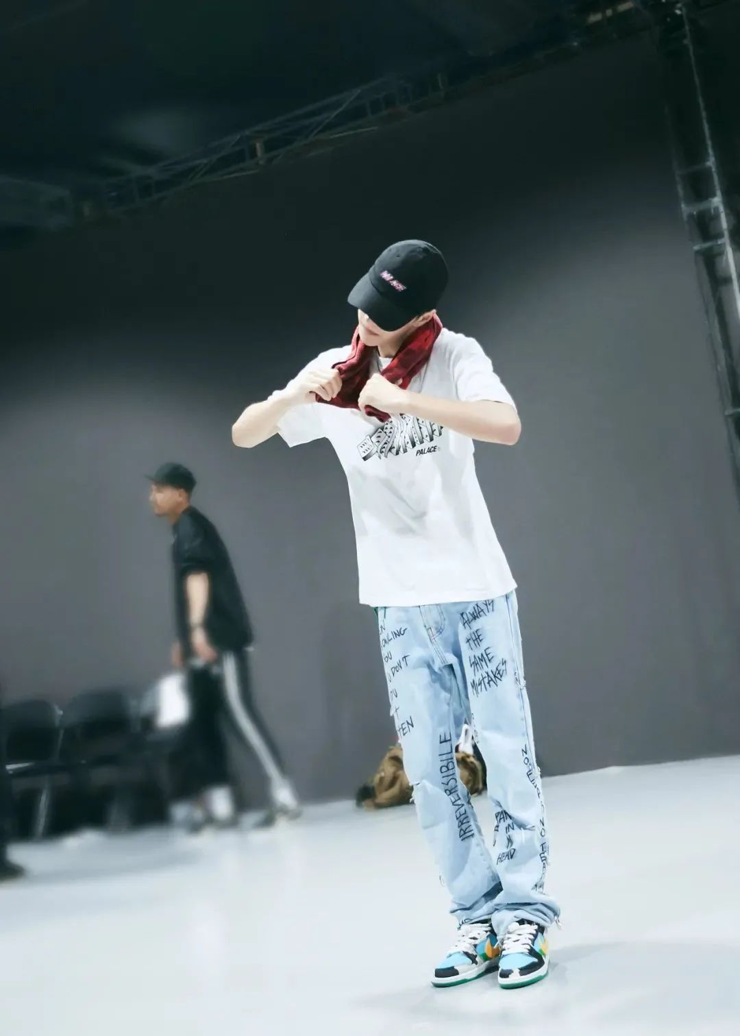 年度会穿榜单来了你爱豆同款都在这儿!快买