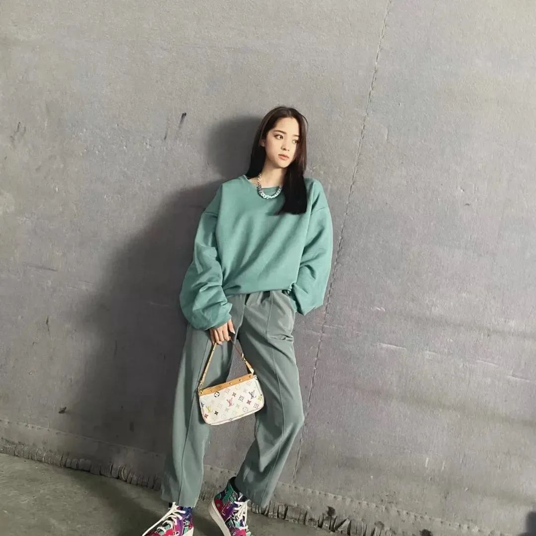 年度会穿榜单来了你爱豆同款都在这儿!快买