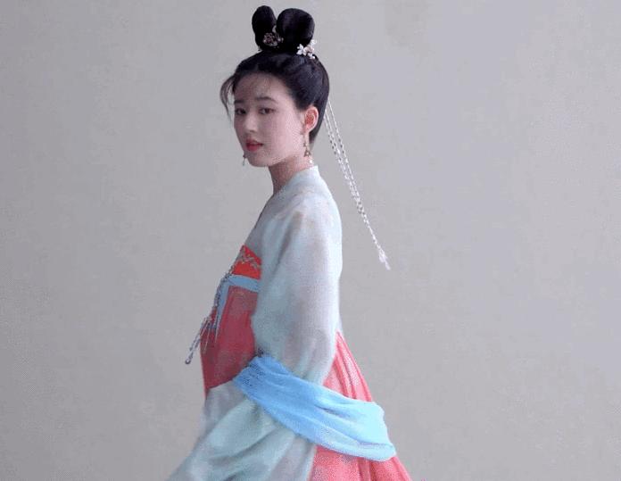 年度会穿榜单来了你爱豆同款都在这儿!快买