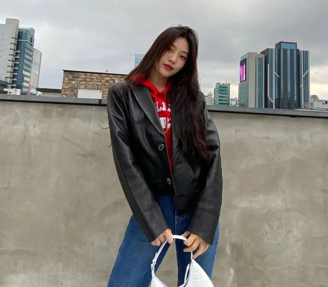 泫雅朴秀荣裴珠泫,泫雅腿围