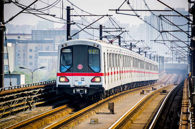 四代车,四代列车同框