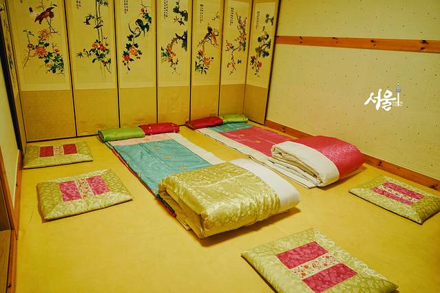 首尔秋天的天气,首尔青瓦台的秋天