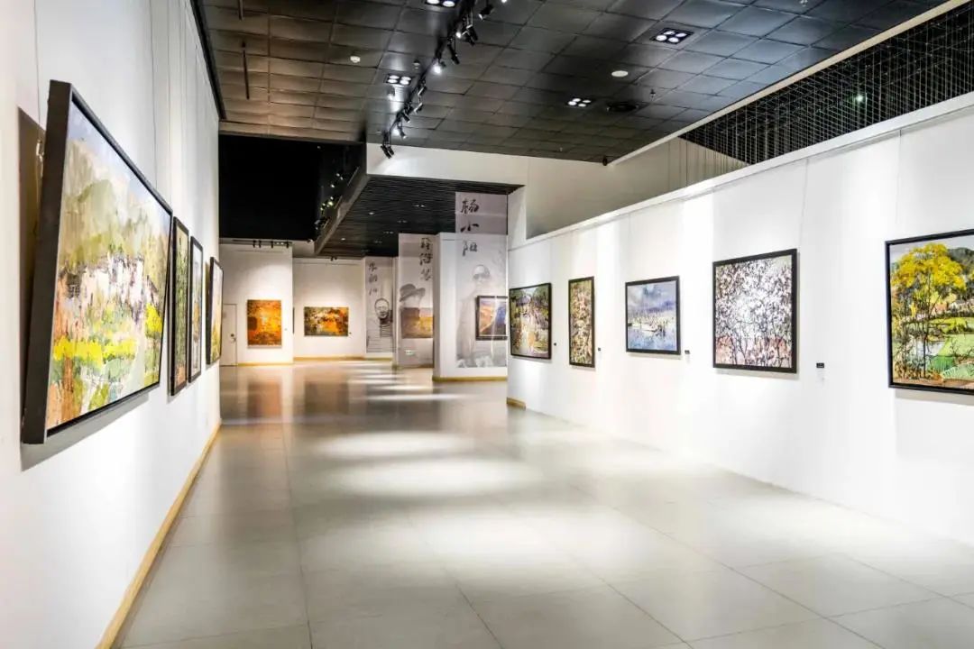 走出《大秦赋》!明天跟着9号线去西安临潼度假区邂逅炫“彩”之旅