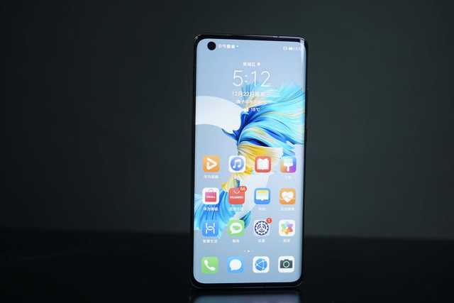 华为mate40上手体验无愧旗舰机皇,华为mate40深度评测