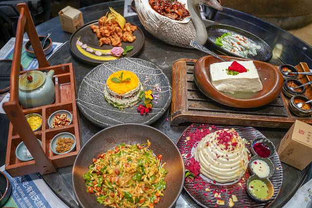 三亚亚龙湾附近美食攻略,三亚陵水美食攻略