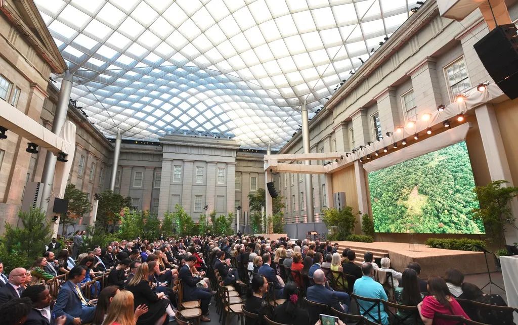 用改变世界的决心去改变自己,寻找未来的最优解