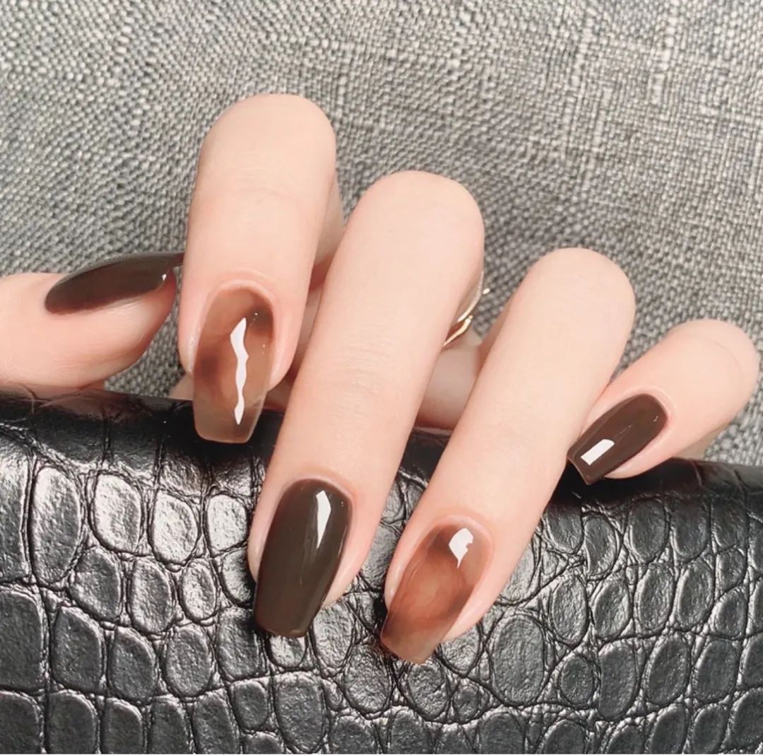 简单款美甲显手白高贵冬天,这100款秋冬美甲也太好看了吧