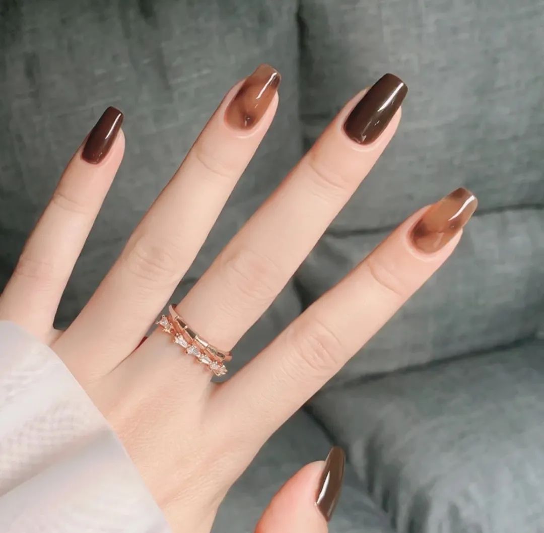 简单款美甲显手白高贵冬天,这100款秋冬美甲也太好看了吧