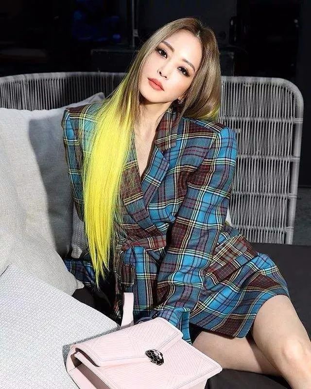 钻石美貌，欧化了TiffanyYoung真像韩艺瑟和徐睿知的合体