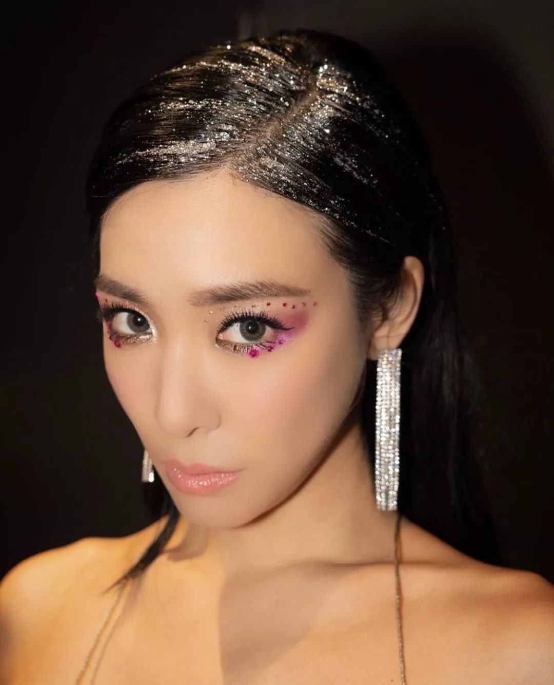钻石美貌，欧化了TiffanyYoung真像韩艺瑟和徐睿知的合体