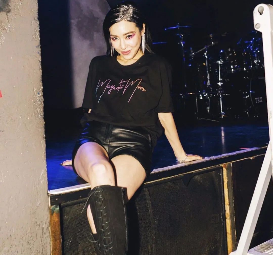 钻石美貌，欧化了TiffanyYoung真像韩艺瑟和徐睿知的合体