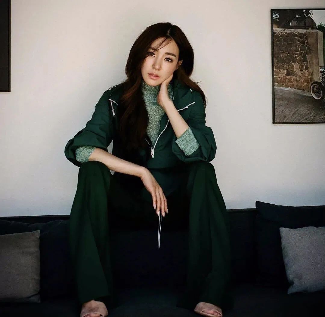 钻石美貌，欧化了TiffanyYoung真像韩艺瑟和徐睿知的合体