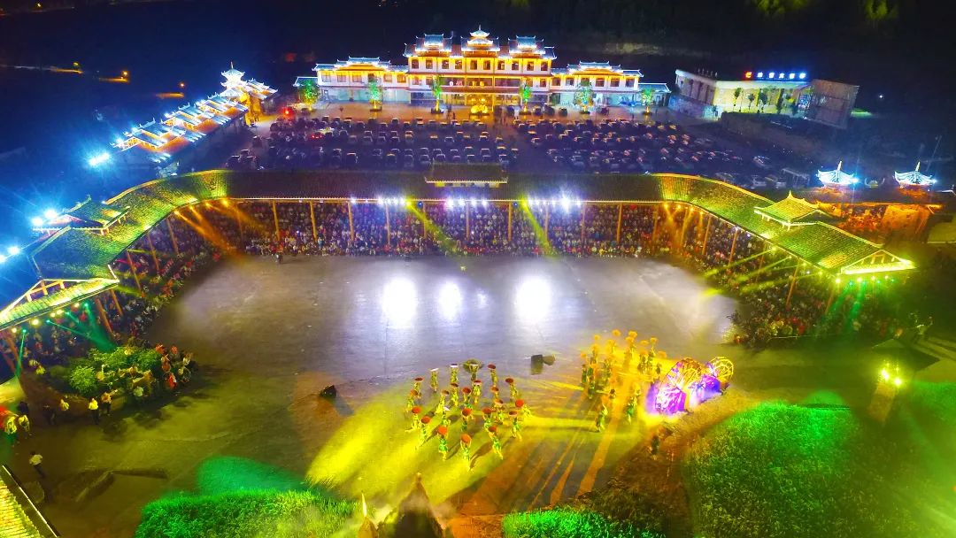 关注贫困山区振兴农村经济,关注旅游扶贫新进展