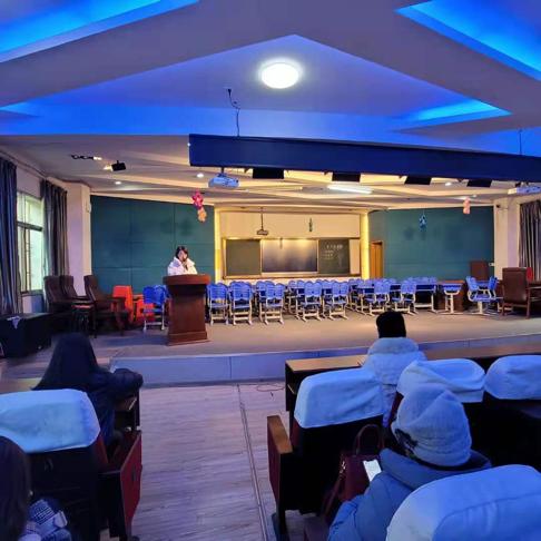 东风小学礼仪队,小学生开展文明礼仪活动