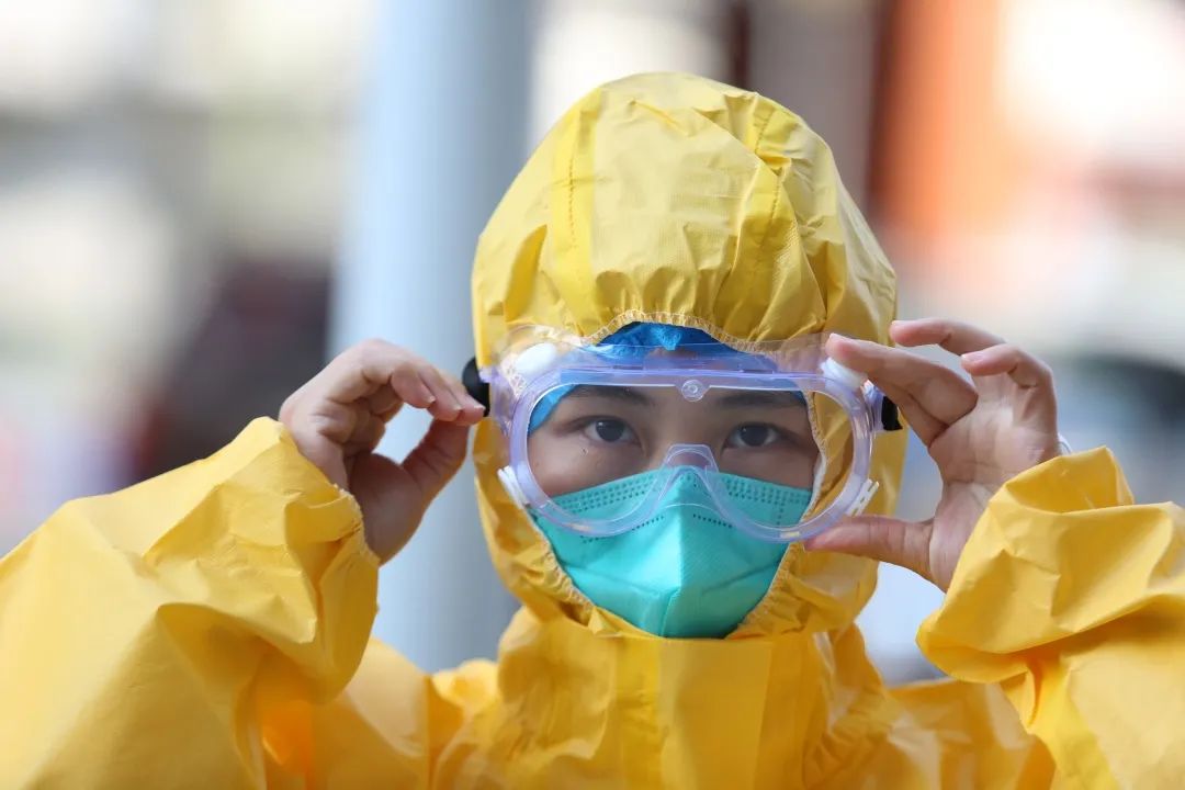 大浪街道拍了拍“你”,并递上2020成绩单