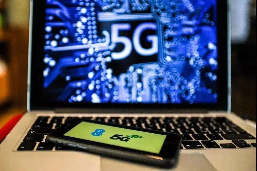 大浪街道拍了拍“你”,并递上2020成绩单