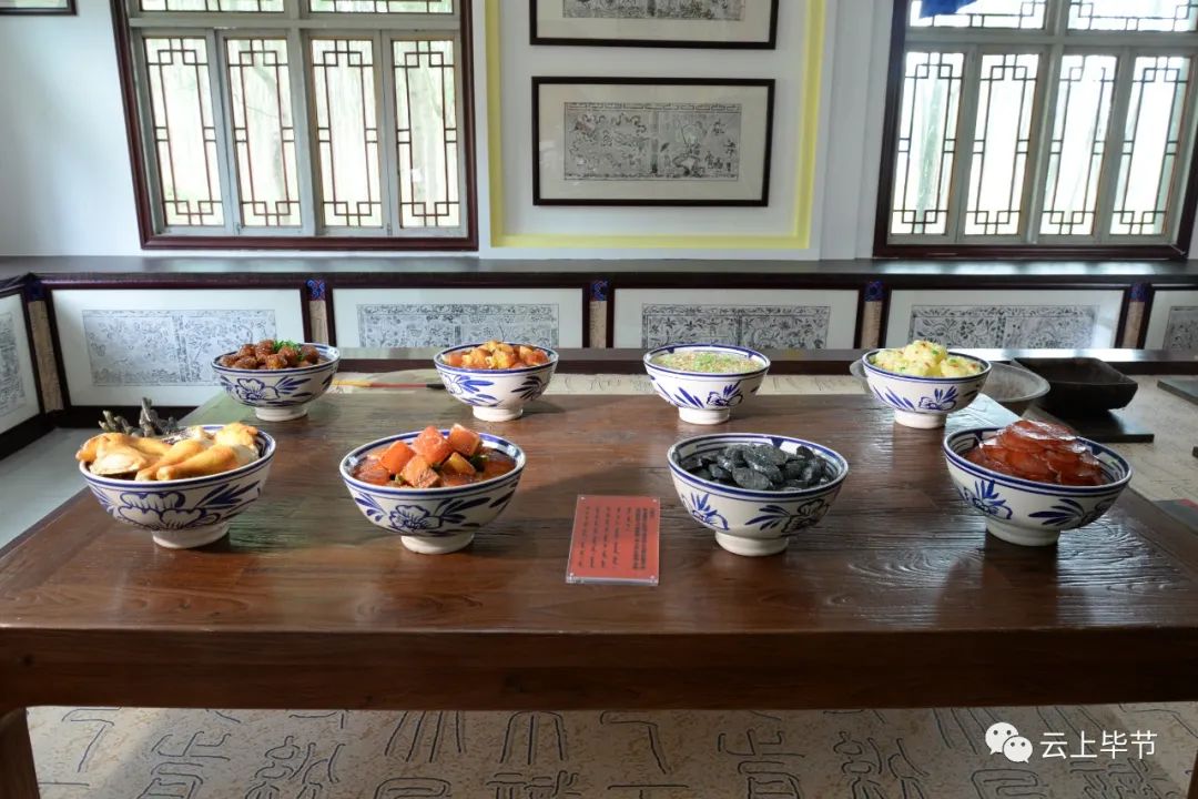 黔西北回忆,黔西北百里杜鹃第一村