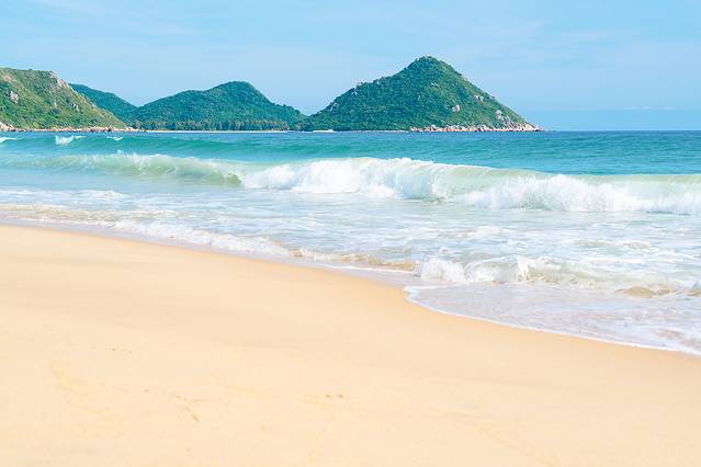 三亚旅游全攻略大概多少钱,2018最详细的三亚吃货游玩攻略