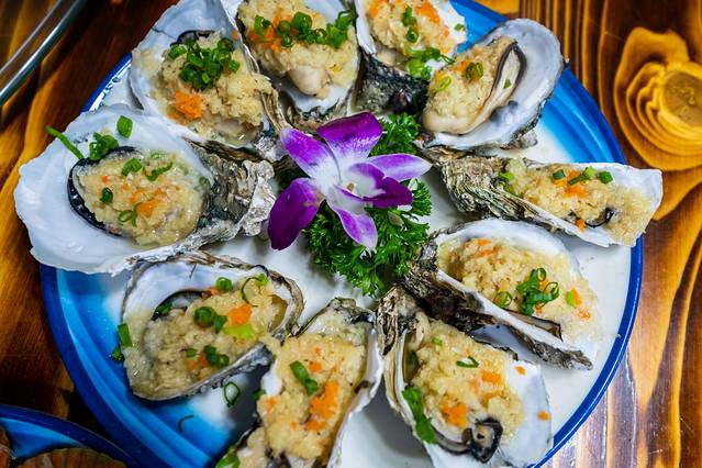 三亚旅游全攻略大概多少钱,2018最详细的三亚吃货游玩攻略