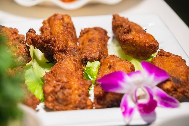 三亚旅游全攻略大概多少钱,2018最详细的三亚吃货游玩攻略